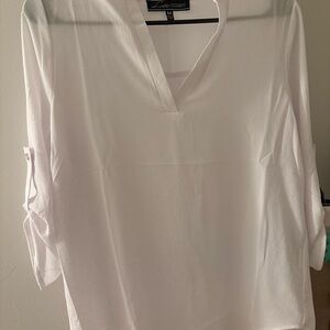 Laila Jayde White Blouse